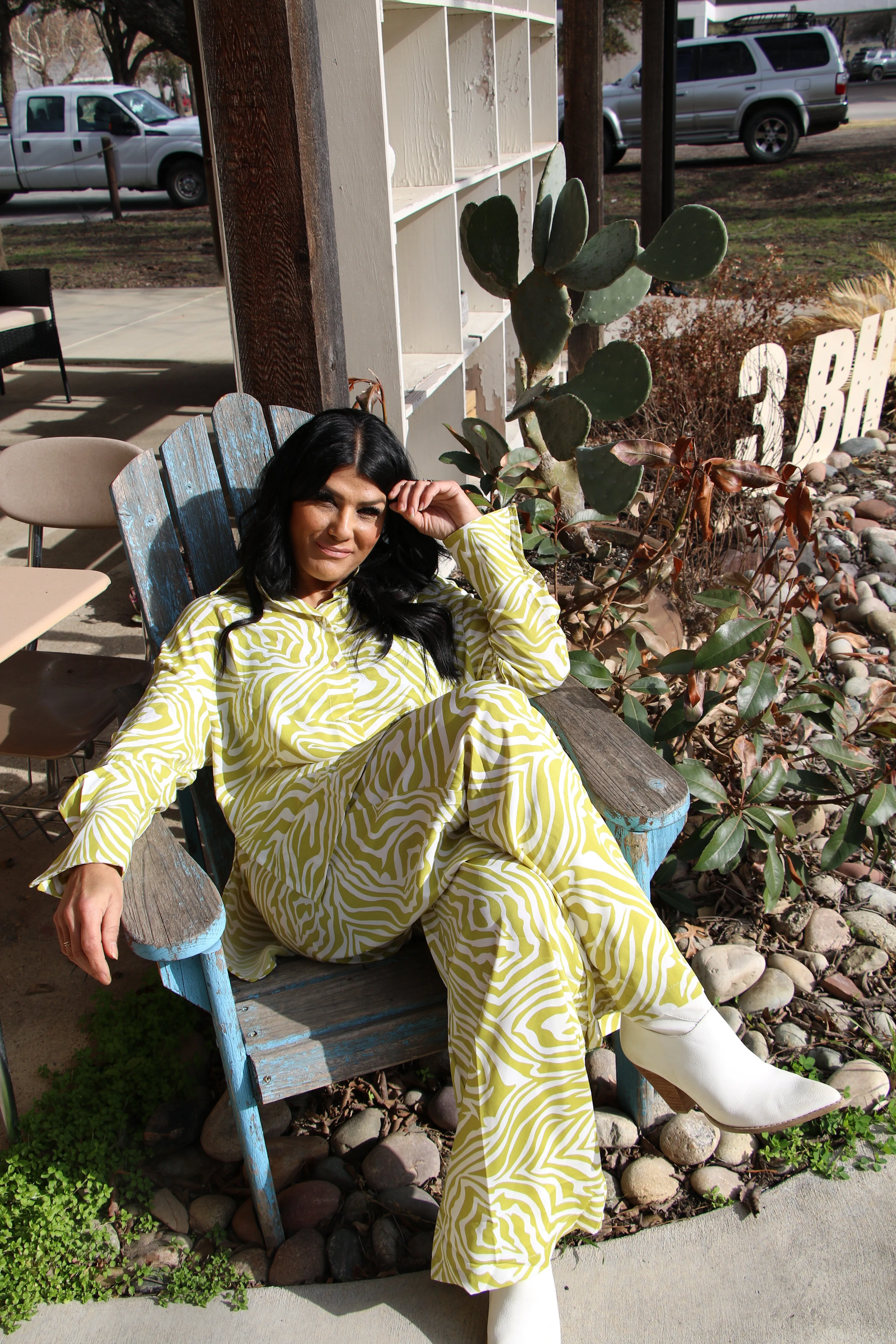 12295 ZEBRA PRINT AVOCADO TOP & BOTTOM (SET)
