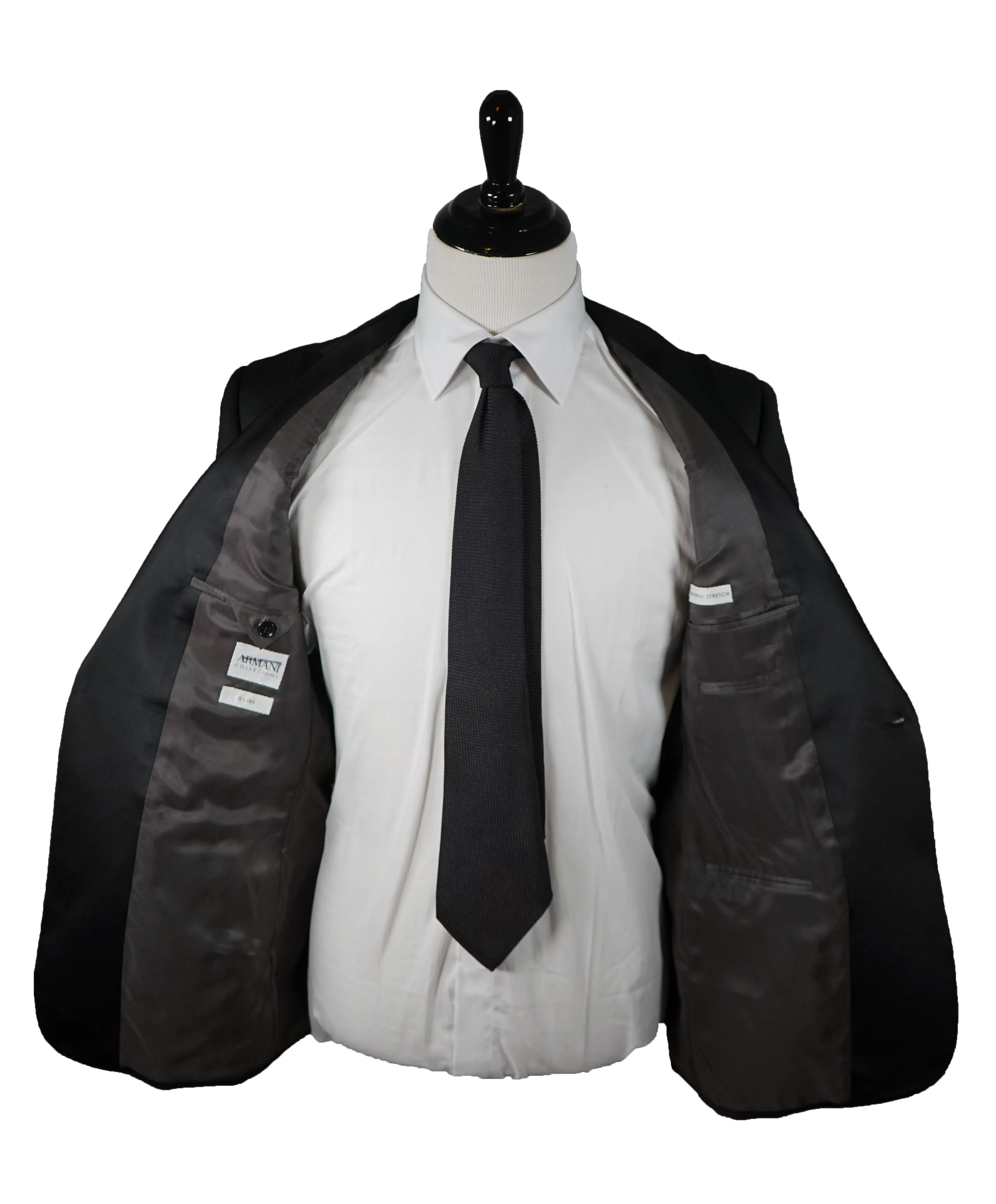 ARMANI COLLEZIONI - Black Peak Lapel 1-Button Satin Tuxedo - 38R