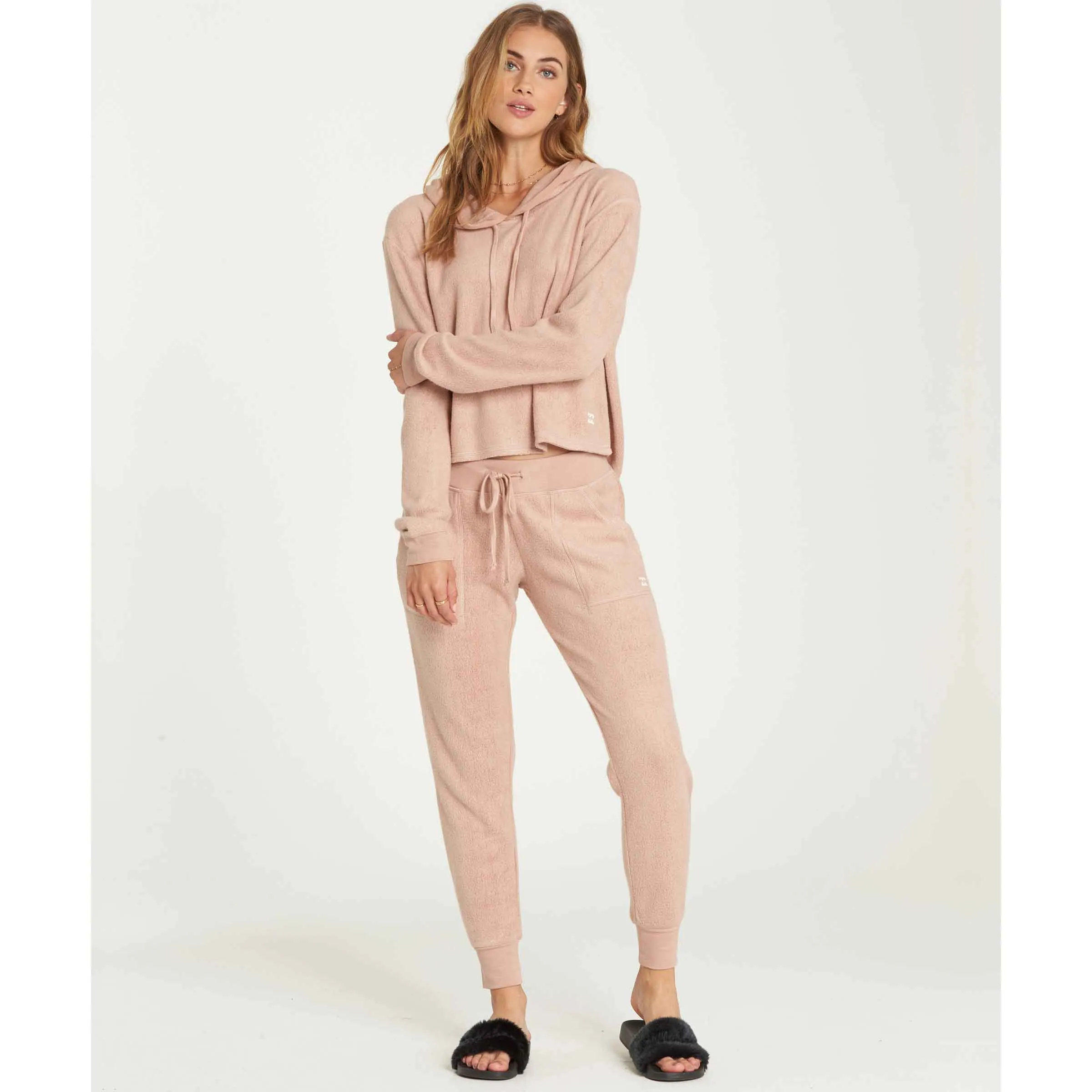 Billabong Women's Coffee Break Plush Fleece Sweatpant