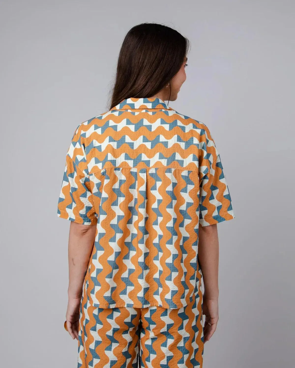 Blusa Brava Fabrics Big Tiles Aloha Ochre