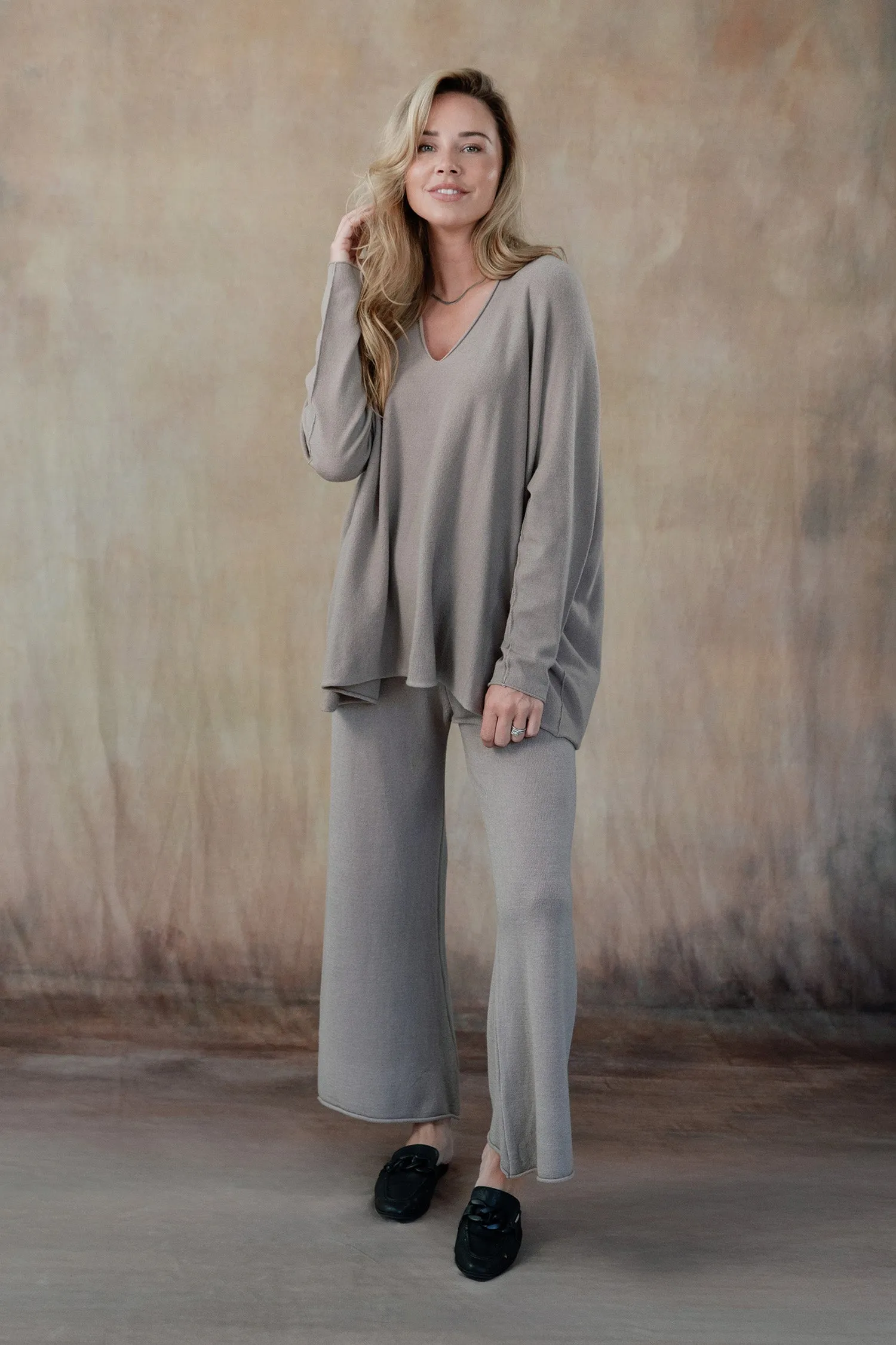 Cleo Sweater Pants (Taupe)