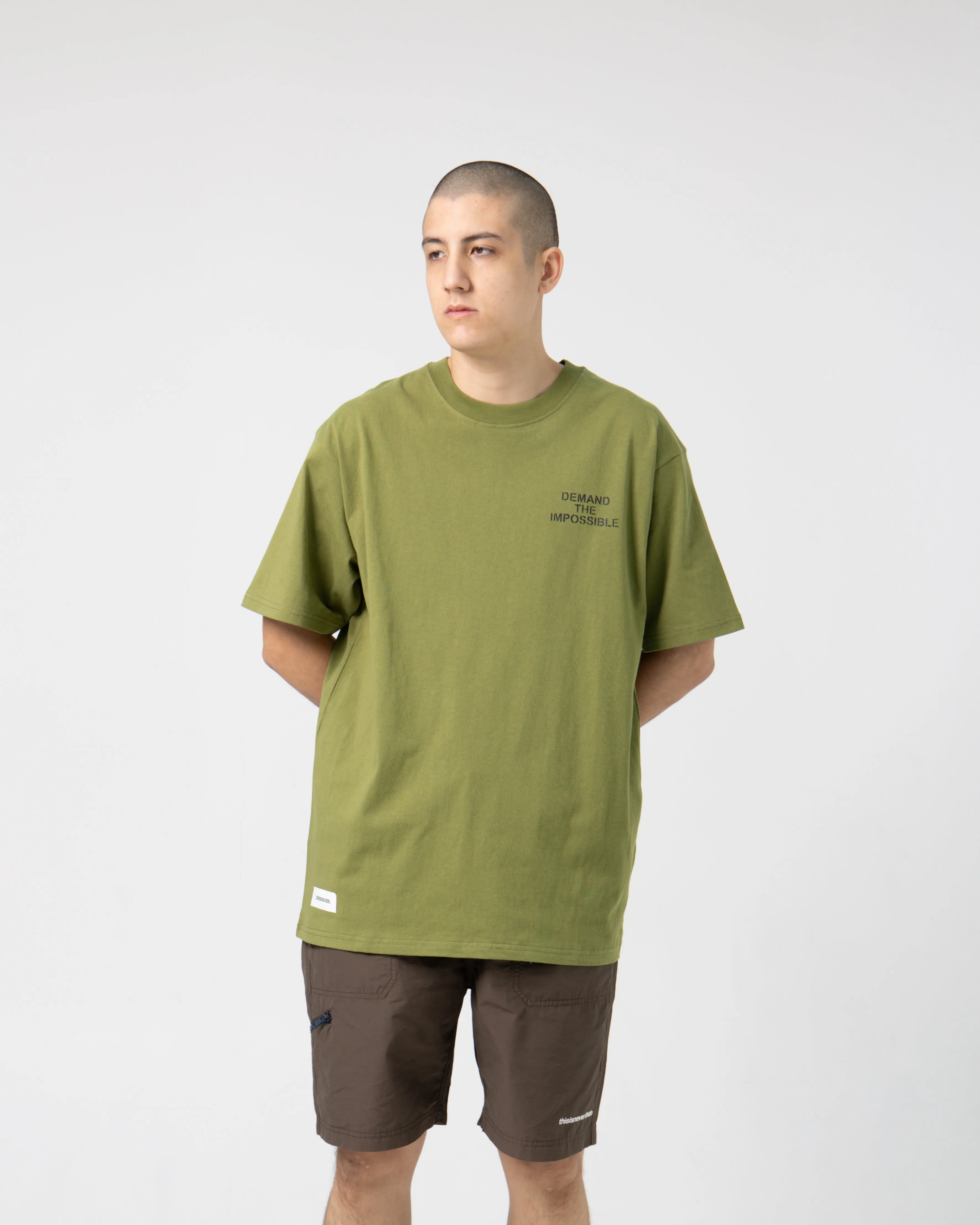 Daily '01' Tee | Olive