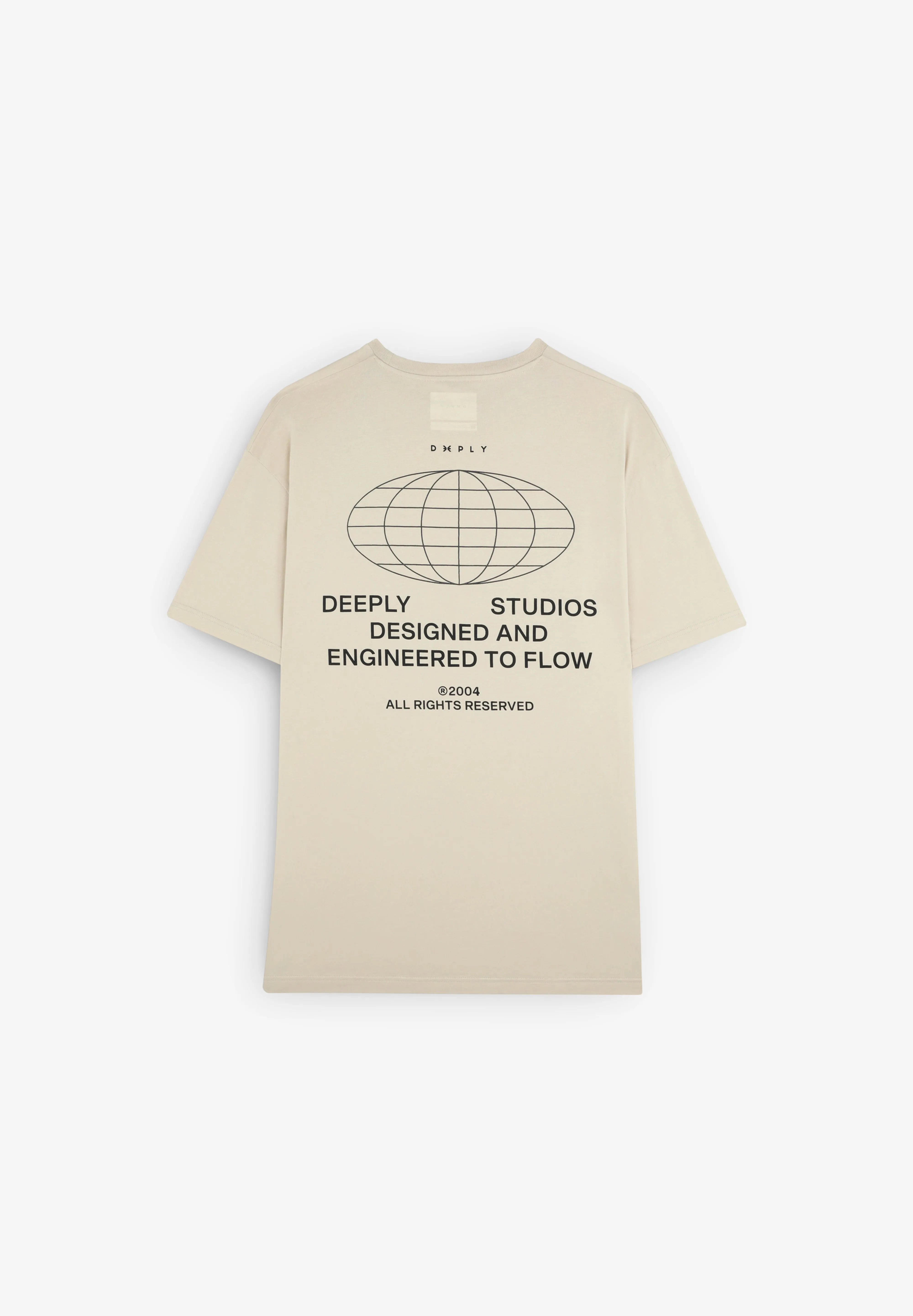 DEEPLY | T-SHIRT COM GRÁFICO ATRÁS