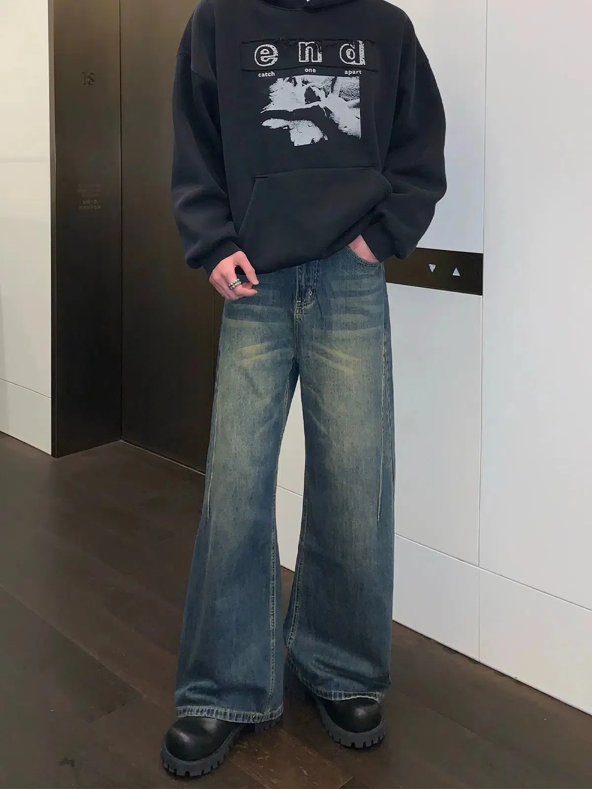 Distressed Wide-Leg Jeans