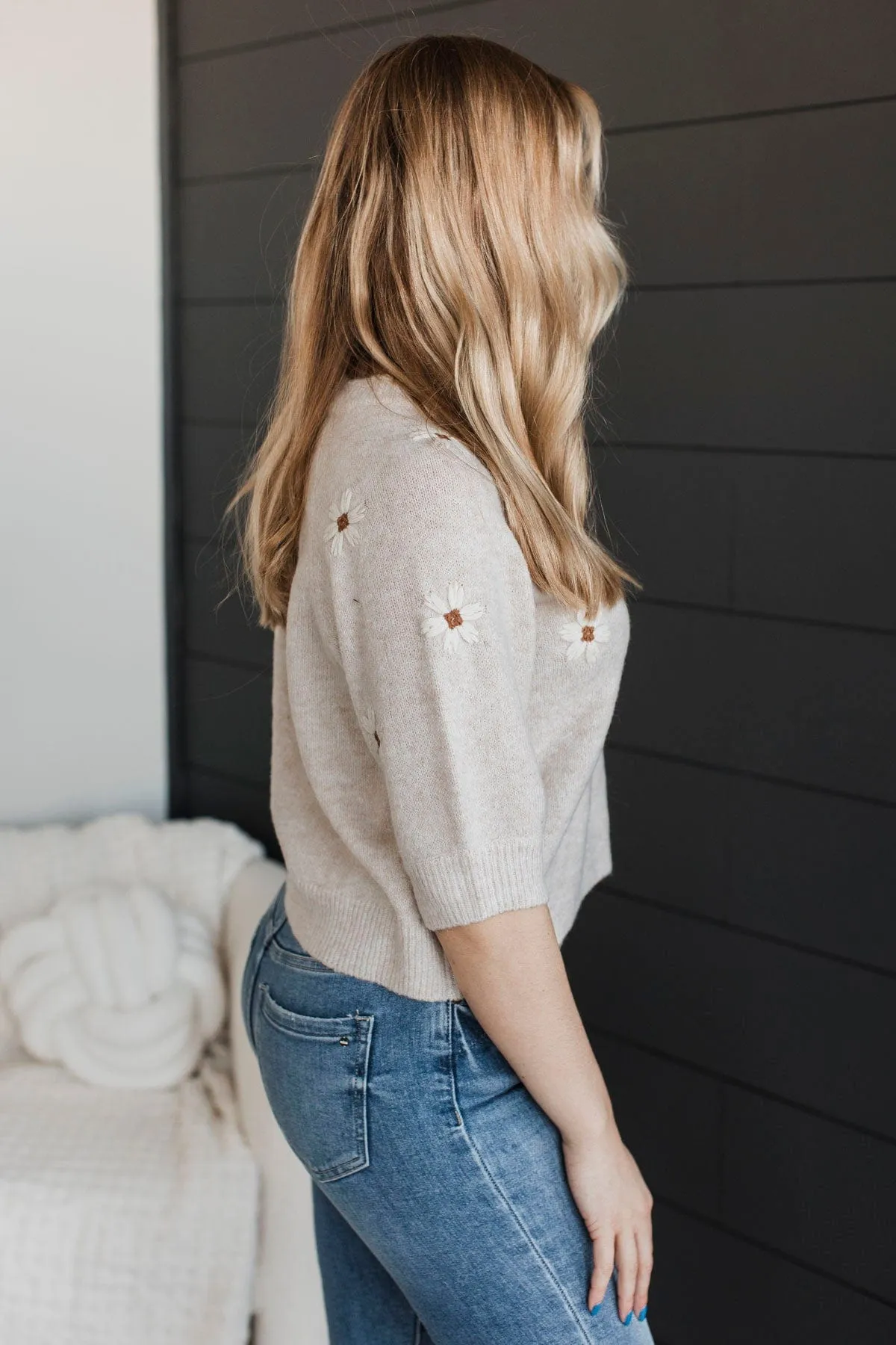 Easy Confidence Floral Sweater Top- Oatmeal