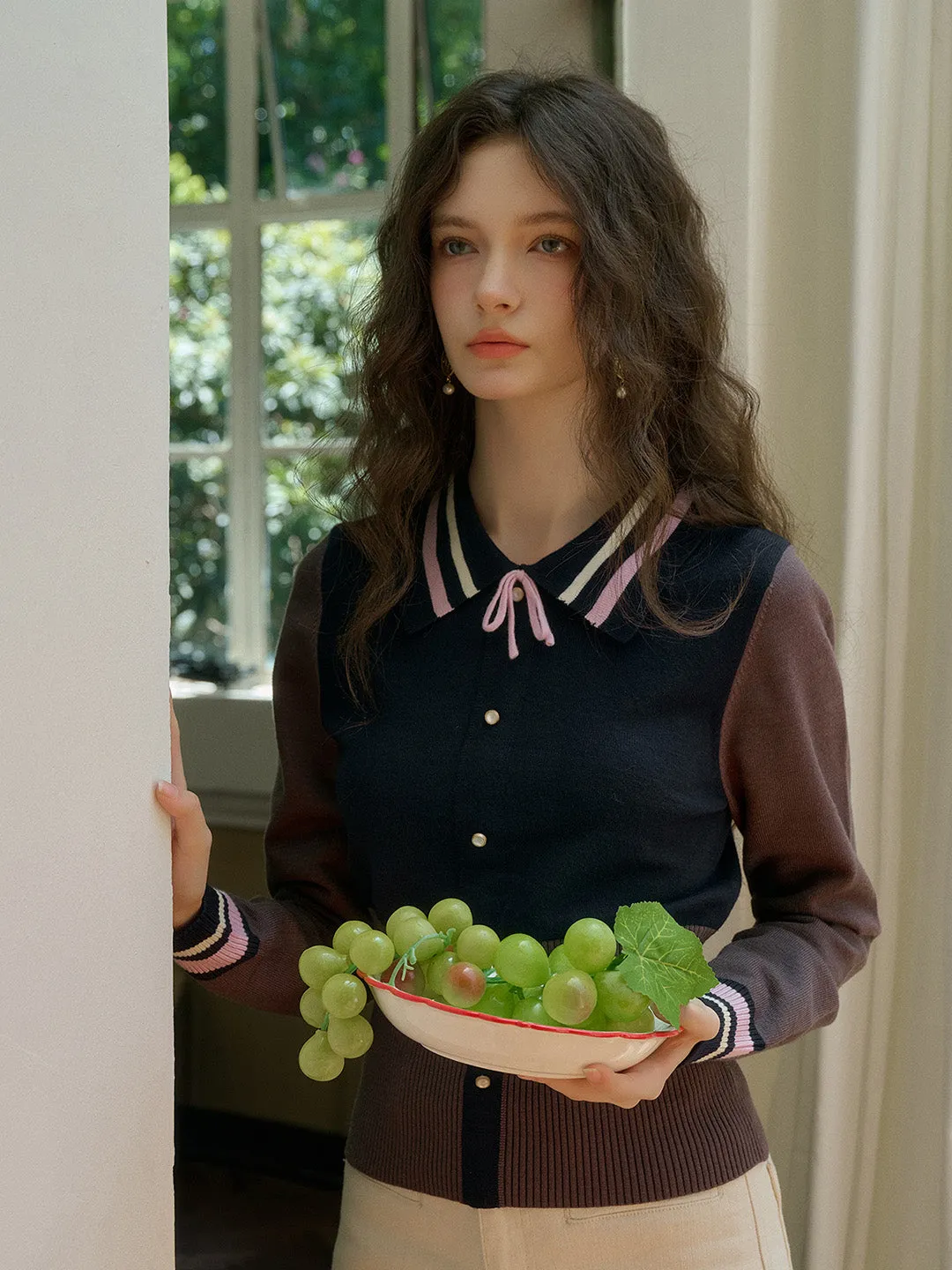 【Final Sale】Dahlia Clashing Colours Doll Neck Bowknot Pullover Sweater