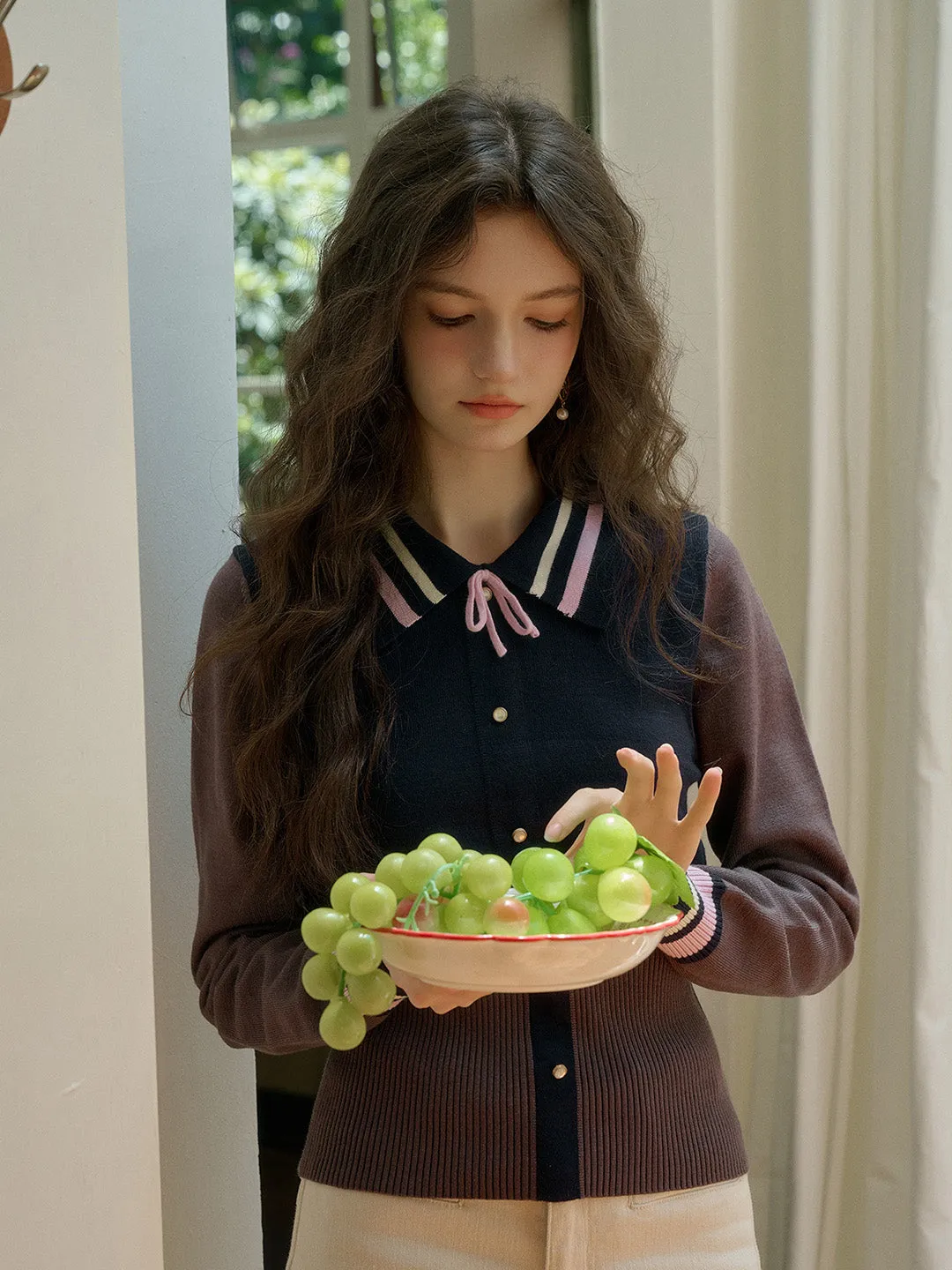 【Final Sale】Dahlia Clashing Colours Doll Neck Bowknot Pullover Sweater