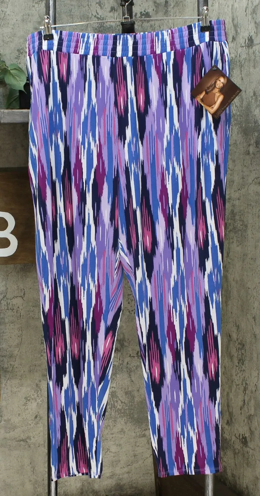 IMAN Women's Plus Size City Chic Printed Ankle Pants