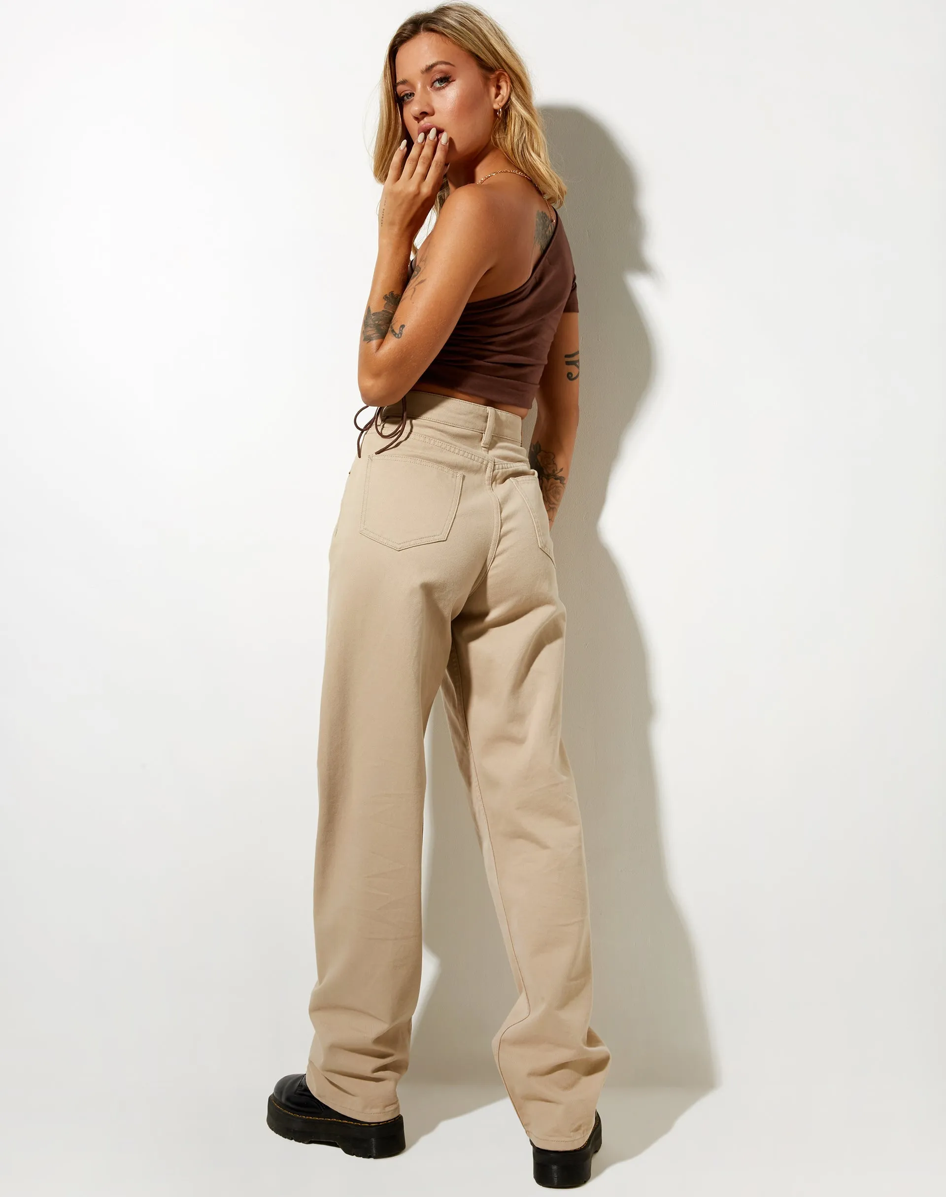 Kara Crop Top in Lycra Deep Mahogany