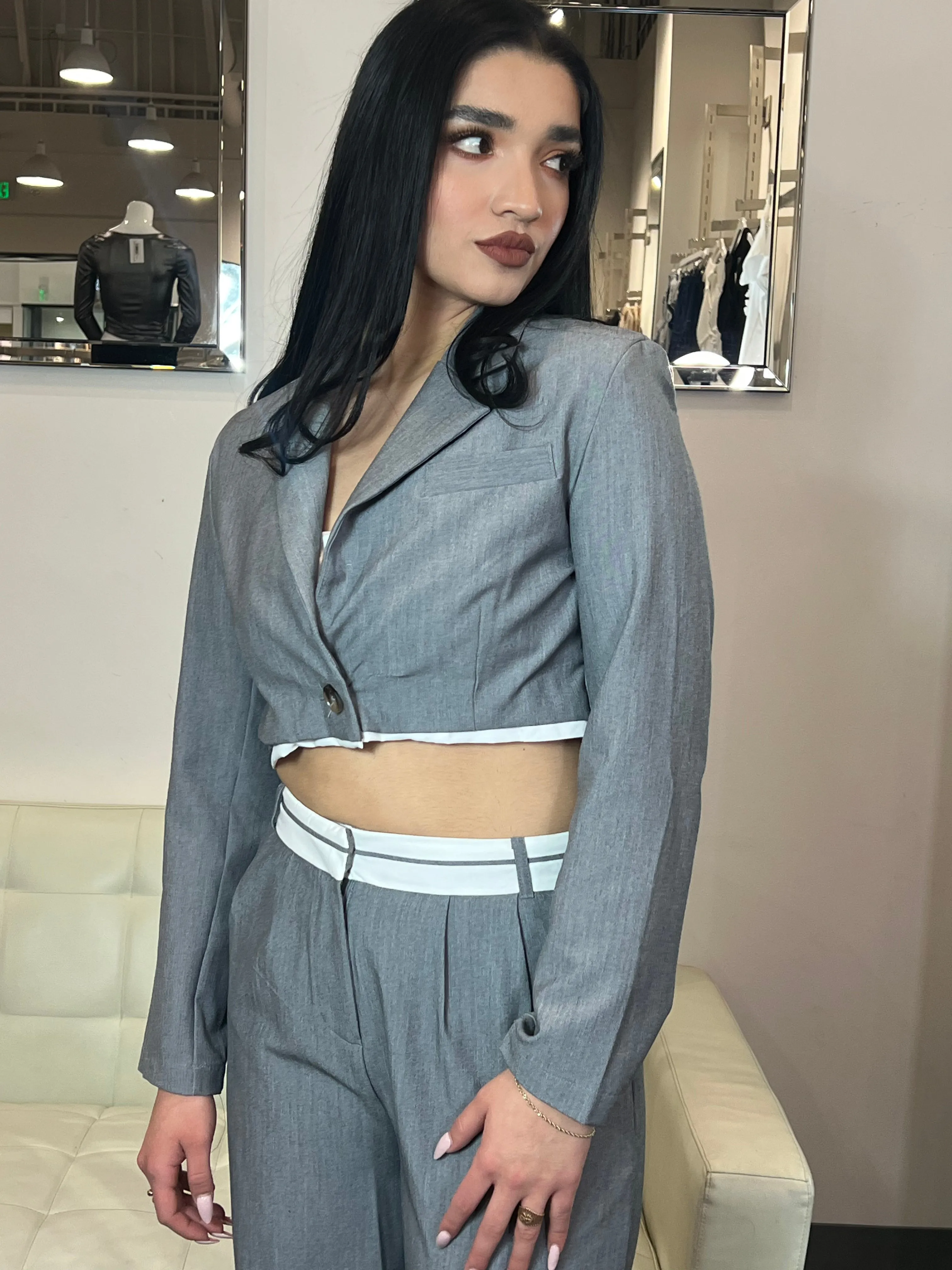 Liv Contrast Cropped Blazer- Grey