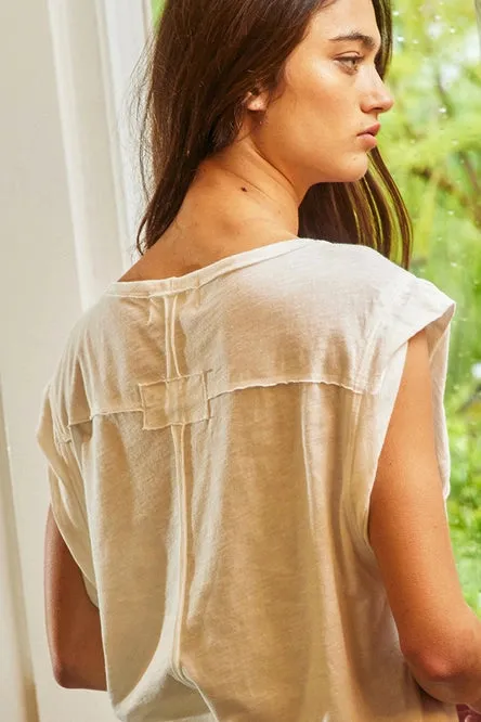 Molly Muscle T