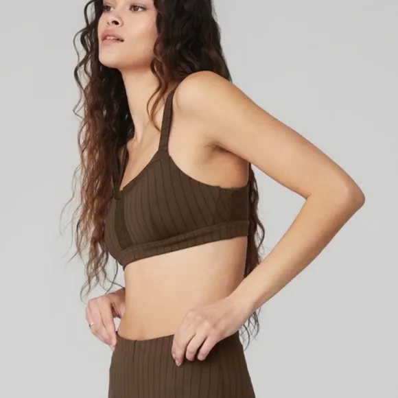 NWT ALO Yoga Pinstriped Sports Bra (see matching Flared Leggings also listed)
