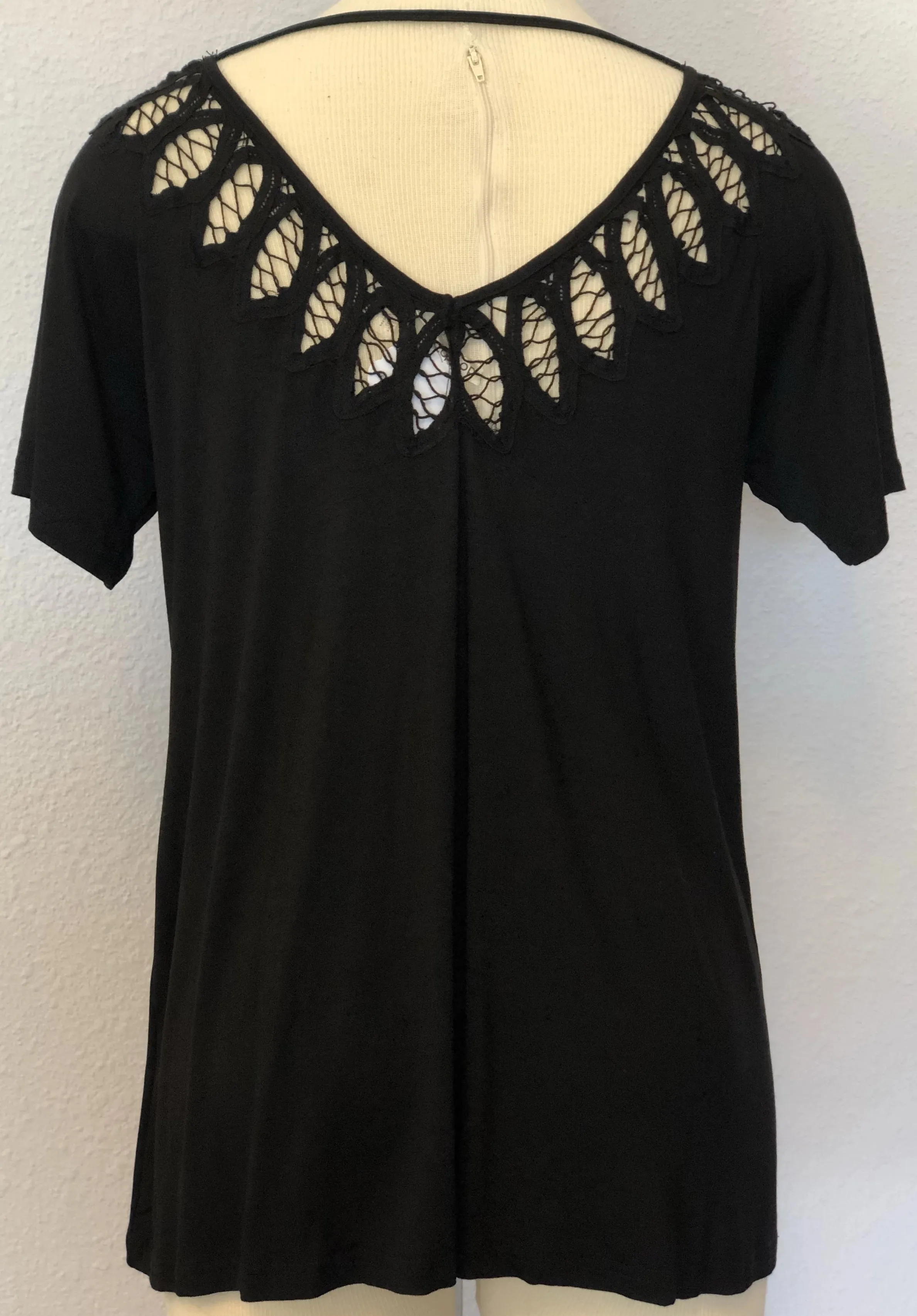 OPEN LEAF TOP