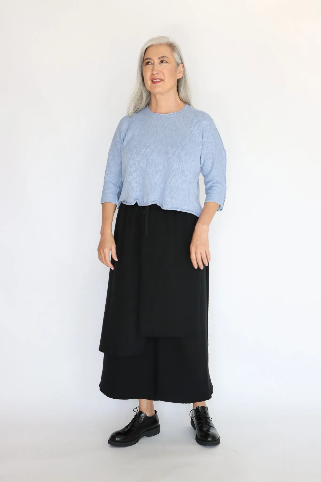 Paper Temples Louie Capri Pullover