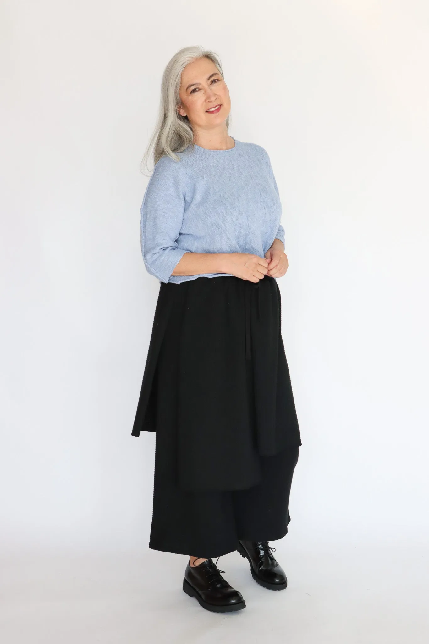 Paper Temples Louie Capri Pullover