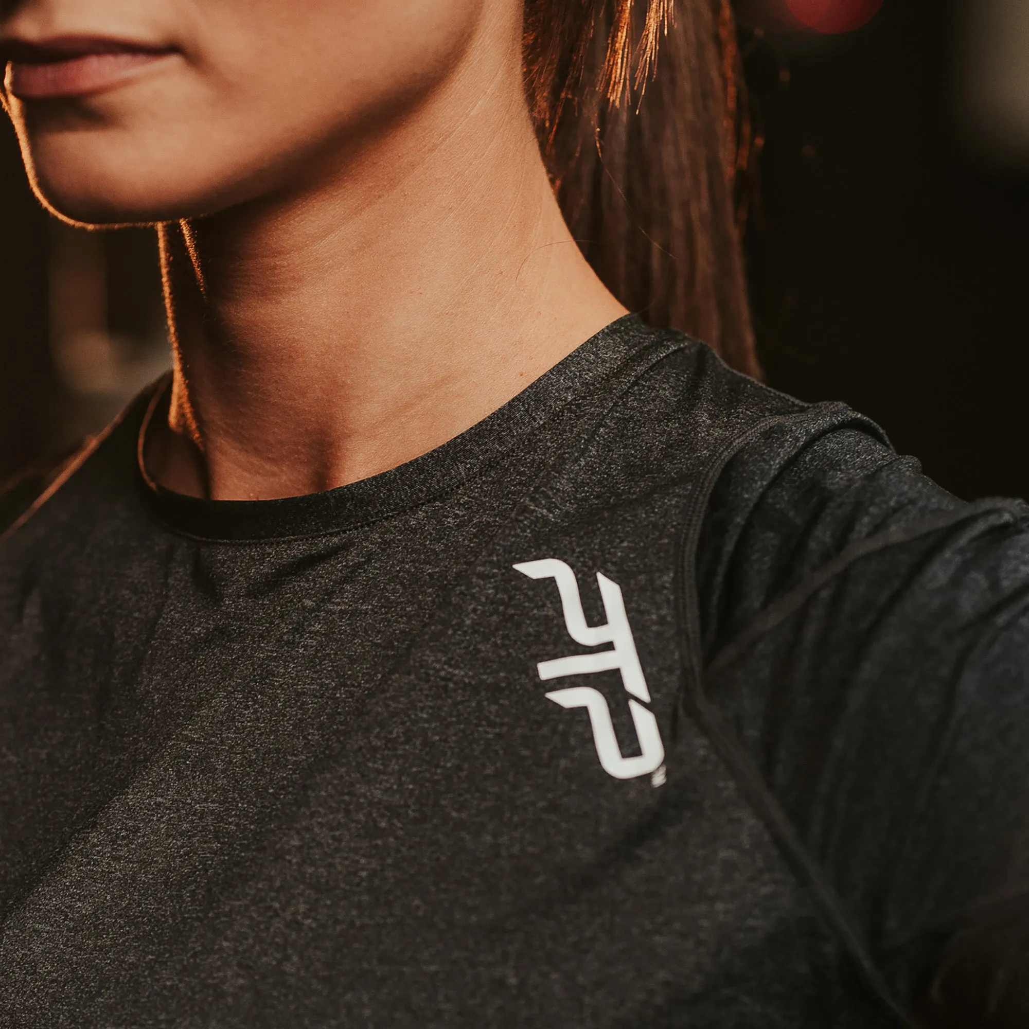 POSTURE T-SHIRT WOMEN