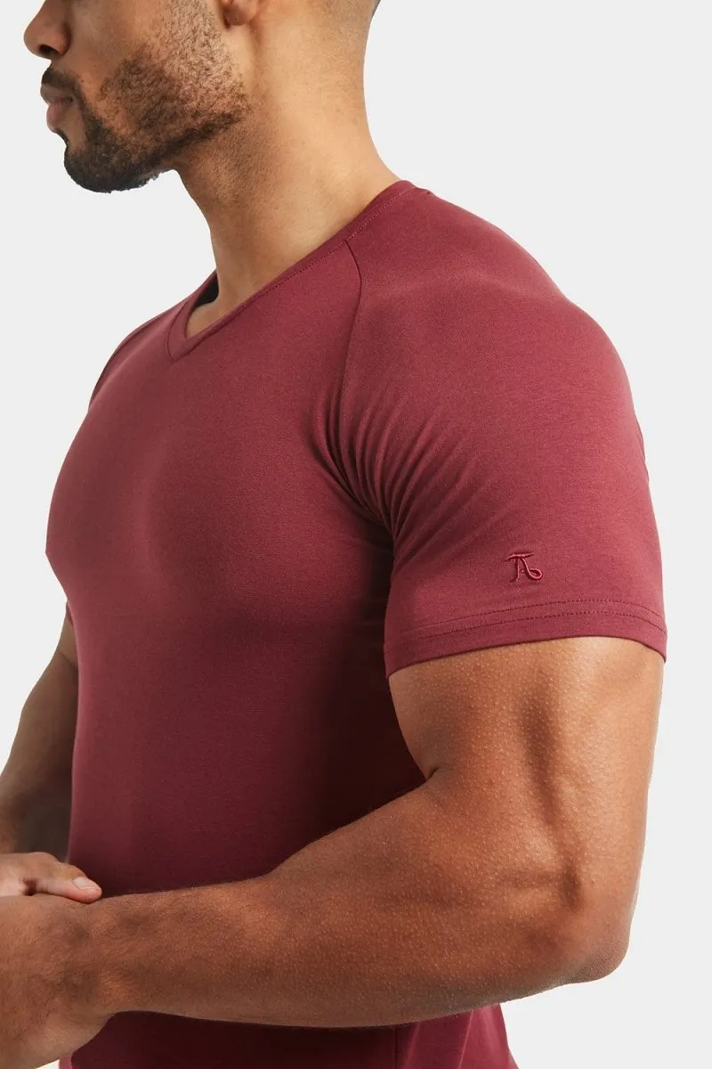Premium Muscle Fit V-Neck in Burgundy