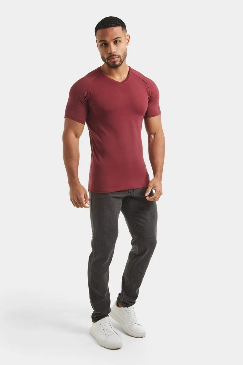 Premium Muscle Fit V-Neck in Burgundy