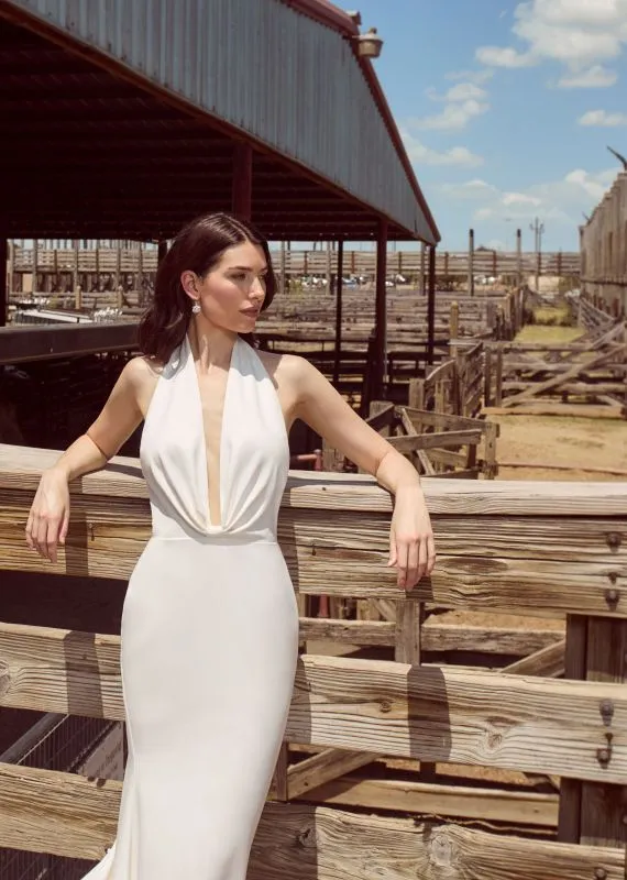 Size 6 La Perle LP2504 Lydia Ivory Gown