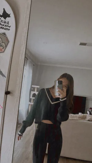 Stripe Detail Cropped Sweater