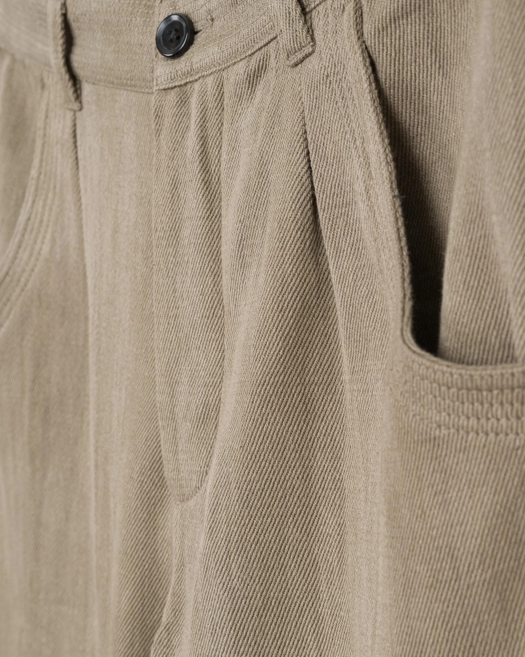 Veda Pant in Cement Twill