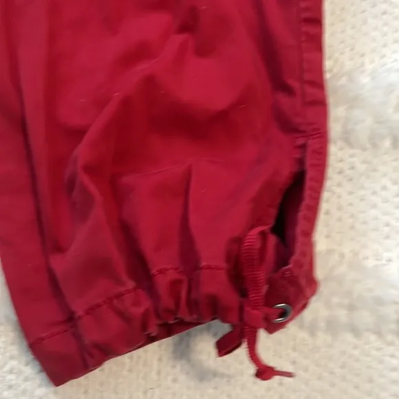 Y2K Gap stretch pants red cotton adjustable legs holiday women’s size 6